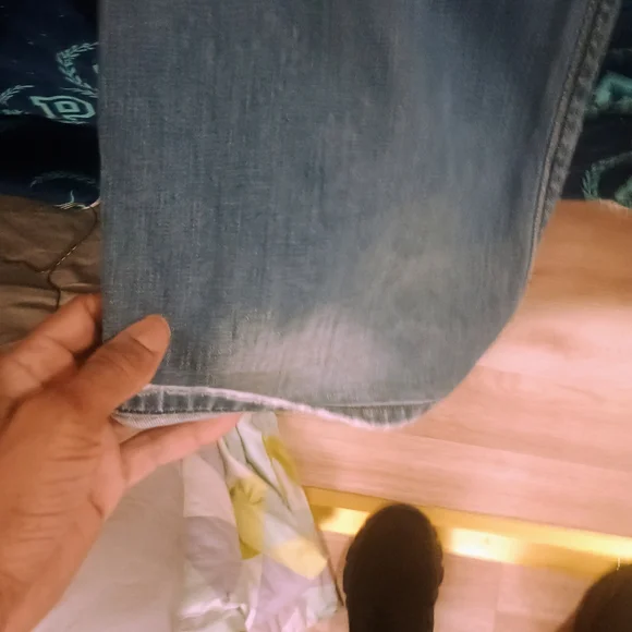 Women's Distressed Blue Jeans